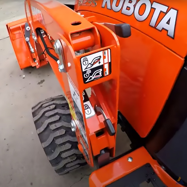 Kubota-Tractor-Sub-compact-BX-BX80-63-Front-Loader.jpg